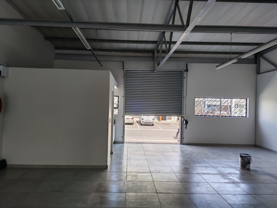 To Let Commercial Property for Rent in Gants Plaza Western Cape